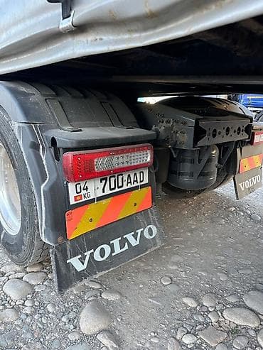 волво тегач: Тягач, Volvo, 2015 г., Тентованный — 2