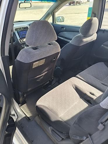 чехол на хонда стрим: Honda Stream: 2002 г., 1.7 л, Автомат, Бензин, Минивэн — 5