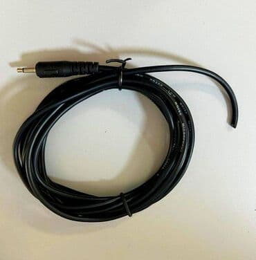 микрафон стойка: Кабель высококачественный микрофонный с низким уровнем шума, длина — 1