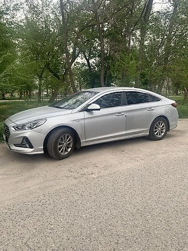 e class: Hyundai Sonata: 2019 г., 2 л, Автомат, Газ, Седан — 8