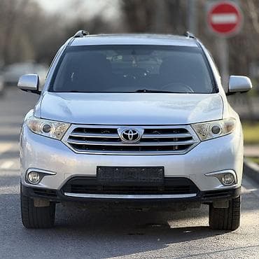 Toyota Highlander: 2011 г., 3.5 л, Автомат, Бензин, Внедорожник