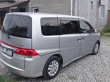 honda stepwgn 2012: Honda Stepwgn: 2005 г., 0.2 л, Автомат, Бензин, Минивэн — 4