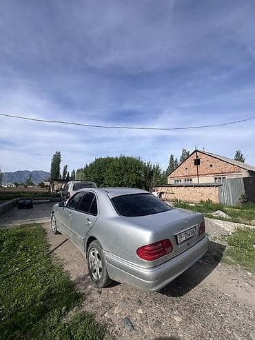 мт 09: Mercedes-Benz E-Class: 1998 г., 2 л, Механика, Газ, Седан — 3