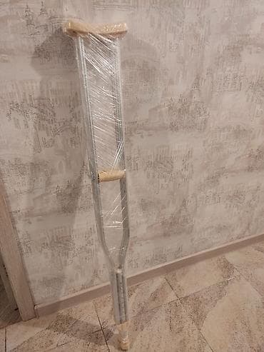 Ходунки, костыли, трости, роллаторы: Новые подмышечные костыли телескопические. L (большие): рост 180–200 — 1