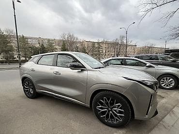 xpeng p7: Changan Uni-Z: 2025 г., 1.5 л, Автомат, Бензин, Кроссовер — 2