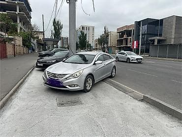 Продажа авто: Hyundai Sonata: 2011 г., 2 л, Автомат, Газ, Седан — 1