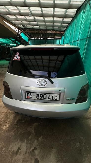 Унаа сатуу: Toyota Ist: 2002 г., Автомат, Бензин, Хетчбек — 5