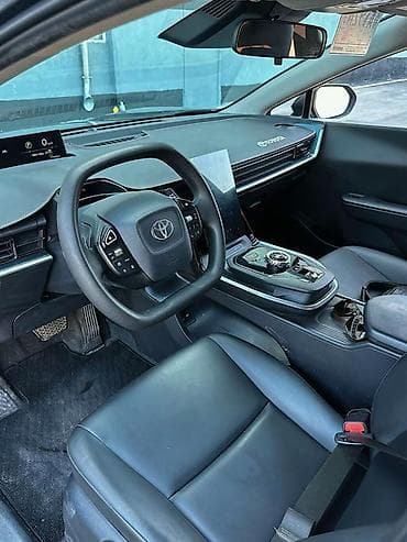 тойота bz3: Toyota bZ3: 2023 г., Автомат, Электромобиль, Седан — 5
