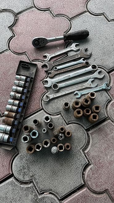 пакрышка на газ 53: Продаю ключи и головки разного размера цена окончательная просьба — 3