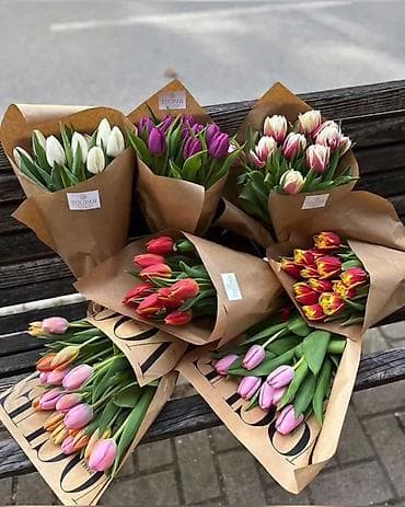 Канцтовары: Тюльпаны срезанные — букетами,корпоративные букеты коллегам на — 1