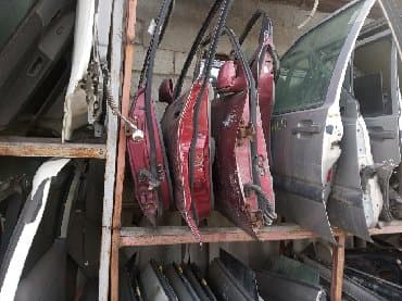 купить дом в бостери: Mazda 121 дверь, Мазда 121 Передняя Левая год 1994 Автозапчасти из — 2