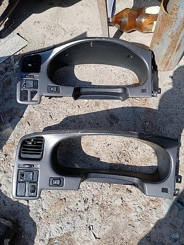 с 500: Обшивка стоек Nissan Оригинал — 4