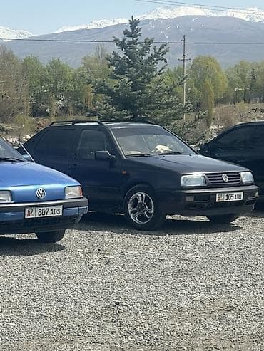 transporter multivan: Volkswagen Vento: 1993 г., Седан — 2