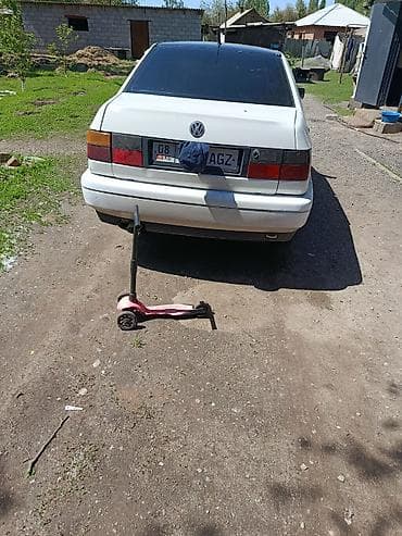 глушитель выхлоп: Volkswagen Vento: 1995 г., 1.8 л, Ручные, Газ, Седан — 4