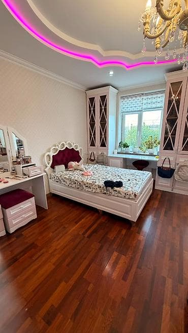 юг: 🏡✨ ПРОДАЁТСЯ 2-ЭТАЖНЫЙ ДОМ ✨🏡 📍 Медерова / Шукурова 📐 Участок — 6 — 8