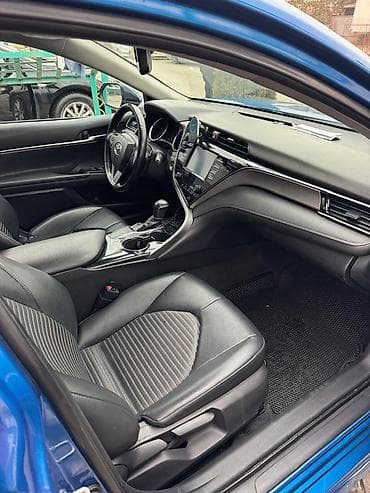 corolla 2016: Toyota Camry: 2019 г., 2.5 л, Автомат, Бензин, Седан — 4
