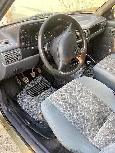 машина маз: Daewoo Nexia: 2006 г., 1.5 л, Механика, Бензин, Седан — 6