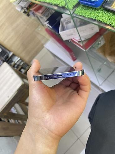 magic 7 pro: IPhone 13 Pro Max, Б/у, 128 ГБ, Sierra Blue, Зарядное устройство, Защитное стекло, Чехол, В рассрочку, 93 % — 4