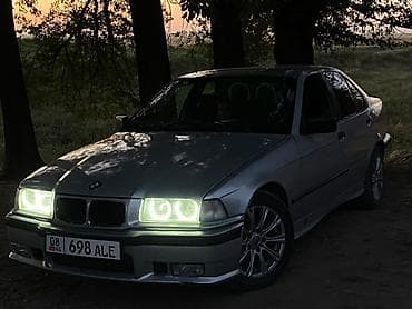 mercedes a class: BMW 3 series: 1993 г., 1.8 л, Механика, Бензин, Седан — 4