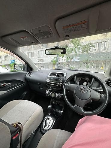 2008: Toyota Ist: 2008 г., 1.8 л, Автомат, Бензин, Хэтчбэк — 4