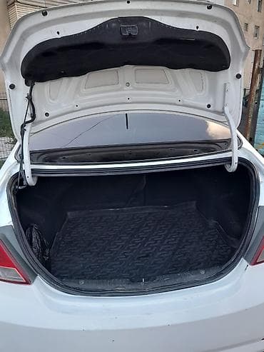 ux lexus: Hyundai Solaris: 2015 г., 1.6 л, Автомат, Бензин, Седан — 6
