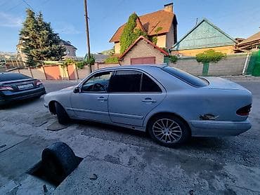 м 102: Mercedes-Benz E-Class: 2002 г., 2.2 л, Механика, Дизель, Седан — 4