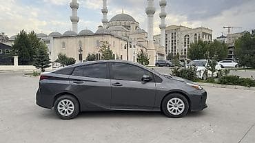 toyota prius plus: Toyota Prius: 2019 г., 1.8 л, Вариатор, Гибрид, Хэтчбэк — 3