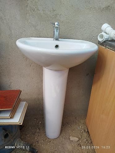 кател на баню: Раковина для ванной, Особенности: Глянцевое, Овальная форма, Материал: Керамика — 1