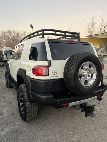 шины для фронтального погрузчика: Toyota FJ Cruiser: 2009 г., 4 л, Автомат, Газ, Внедорожник — 11