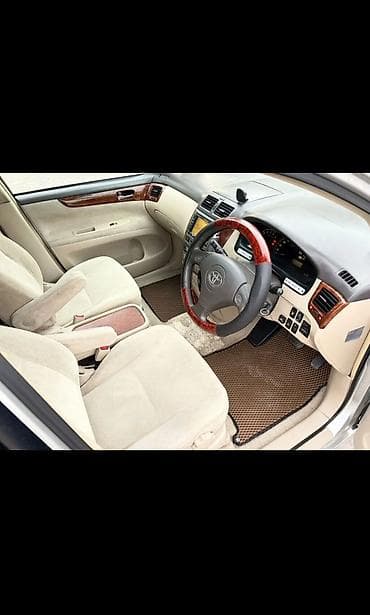 аренда авто кия морнинг: Toyota Ipsum: 2002 г., 2.4 л, Автомат, Бензин, Минивэн — 9