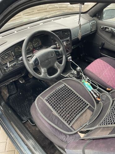 Продажа авто: Volkswagen Passat: 1996 г., 1.8 л, Механика, Бензин, Универсал — 7