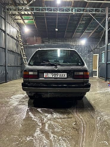 задний лабовой фит: Volkswagen Passat: 1990 г., 1.8 л, Механика, Бензин, Универсал — 5