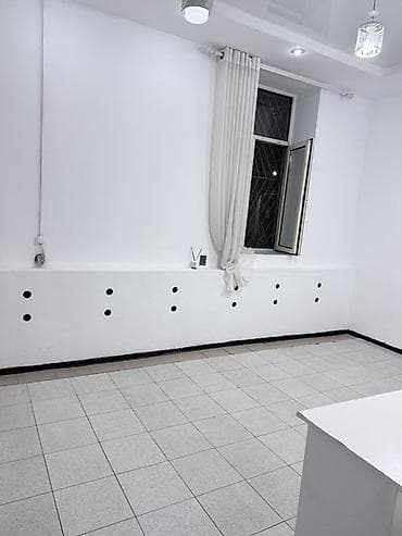 Светлое помещение под студию/кабинет - Площадка открытого формата at lalafo.kg Светлое помещение под студию/кабинет - Площадка открытого формата