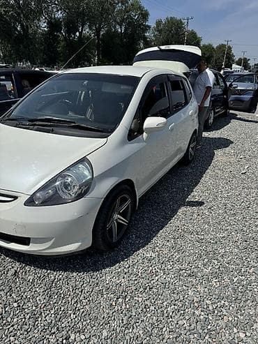 авто прикуриватель: Honda Fit: 2003 г., Хэтчбэк — 2