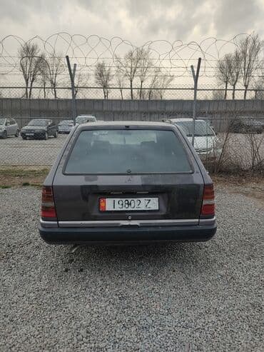 сааб 95: Mercedes-Benz W124: 1992 г., 2.5 л, Механика, Дизель, Универсал — 7