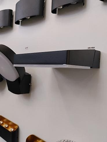 study lamp: Настенный светильник (бра) в современном минималистичном стиле. - — 1