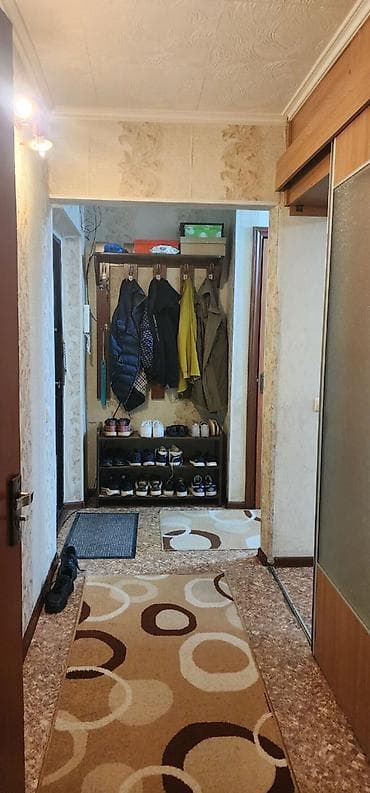 2 bedroom: 2 комнаты, 43 м², ул. Боконбаева / Гоголя 104 серия, 1 этаж, Косметический ремонт — 7