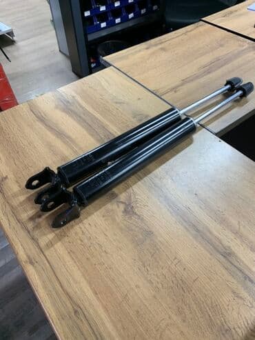 газовое оборудование на машину: Задний амортизатор Changan 2024 г., Новый, Аналог, Китай — 2