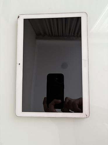 lenovo xiaoxin: Планшет, Huawei, 9" - 10", Wi-Fi, Б/у, Классический цвет - Золотой — 1