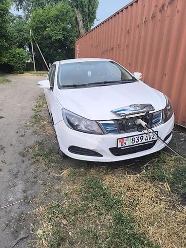 электромобиль айон: BYD E5: 2018 г., Автомат, Электромобиль, Седан — 7