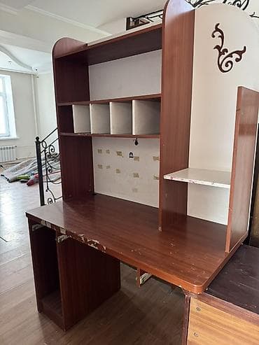 office table: Компьютерный стол, С полками — 3