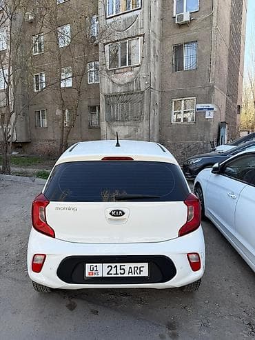 camry 2006: Kia Picanto: 2018 г., 1 л, Автомат, Газ, Хэтчбэк — 5