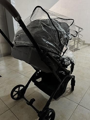 second hend: Коляска, цвет - Серебристый, Б/у — 2