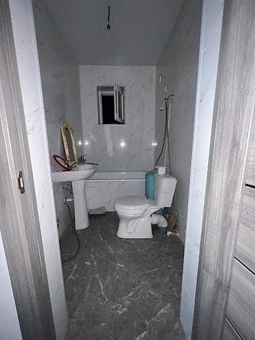 Батирлер: 1 бөлмө, Менчик ээси, Чогуу жашоосу жок, Жарым -жартылай эмереги бар — 2