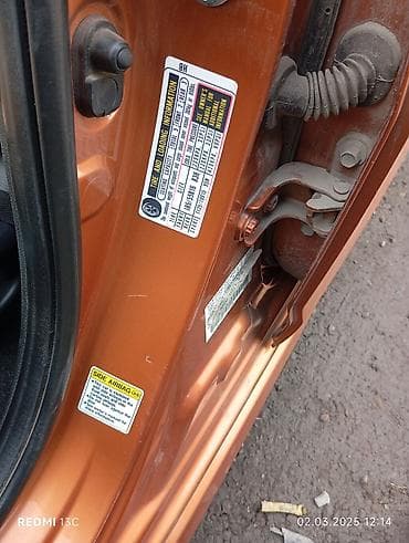 малолитражка машина: Honda Fit: 2010 г., Бензин, Хэтчбэк — 2