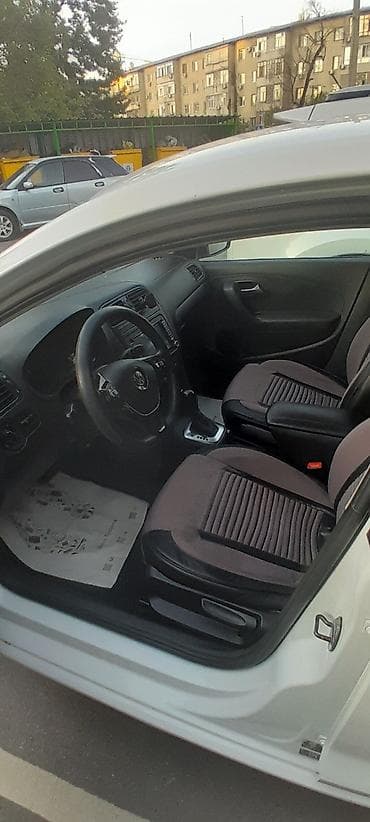 волво: Volkswagen Polo: 2016 г., 1.6 л, Автомат, Бензин, Седан — 8
