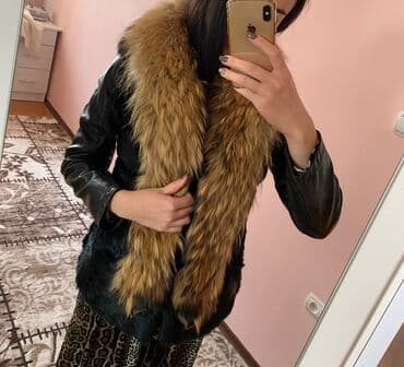 спортивное оборудование: Безрукавка, натуральный мех 😍
В отличном состоянии! — 1