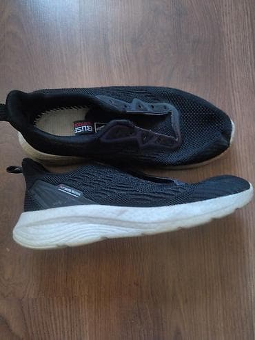 nike react: Кроссовки BUST (модель с эластичным верхом) размер 36 - Цвет: черный — 1