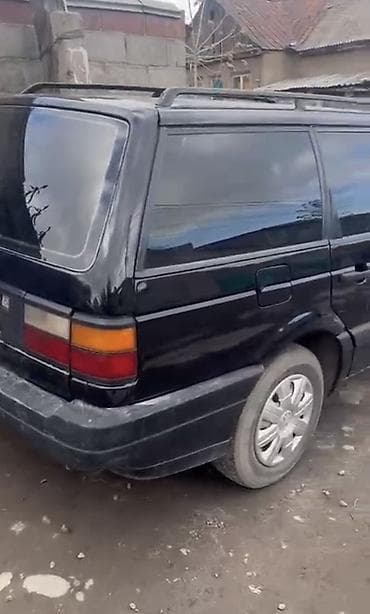 Volkswagen Passat: 1991 г. — 3