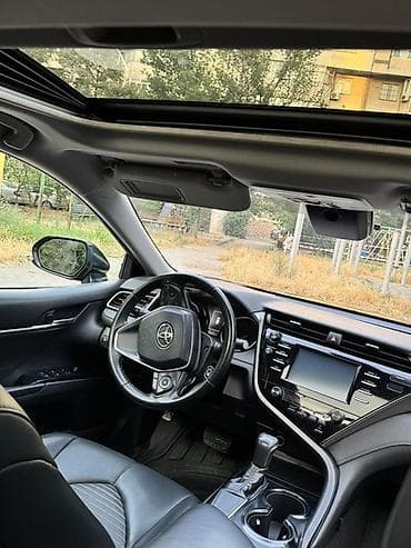 Продажа авто: Toyota Camry: 2019 г., 2.5 л, Автомат, Бензин, Седан — 7